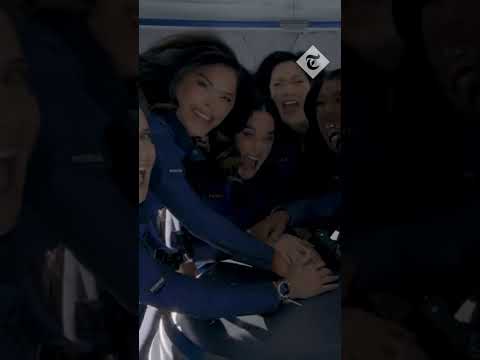 Blue Origin launch: Katy Perry kisses ground after returning from space